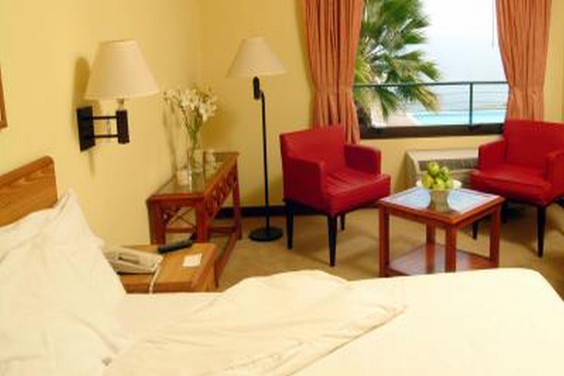 Nh Iquique Costa Hotel Exterior photo