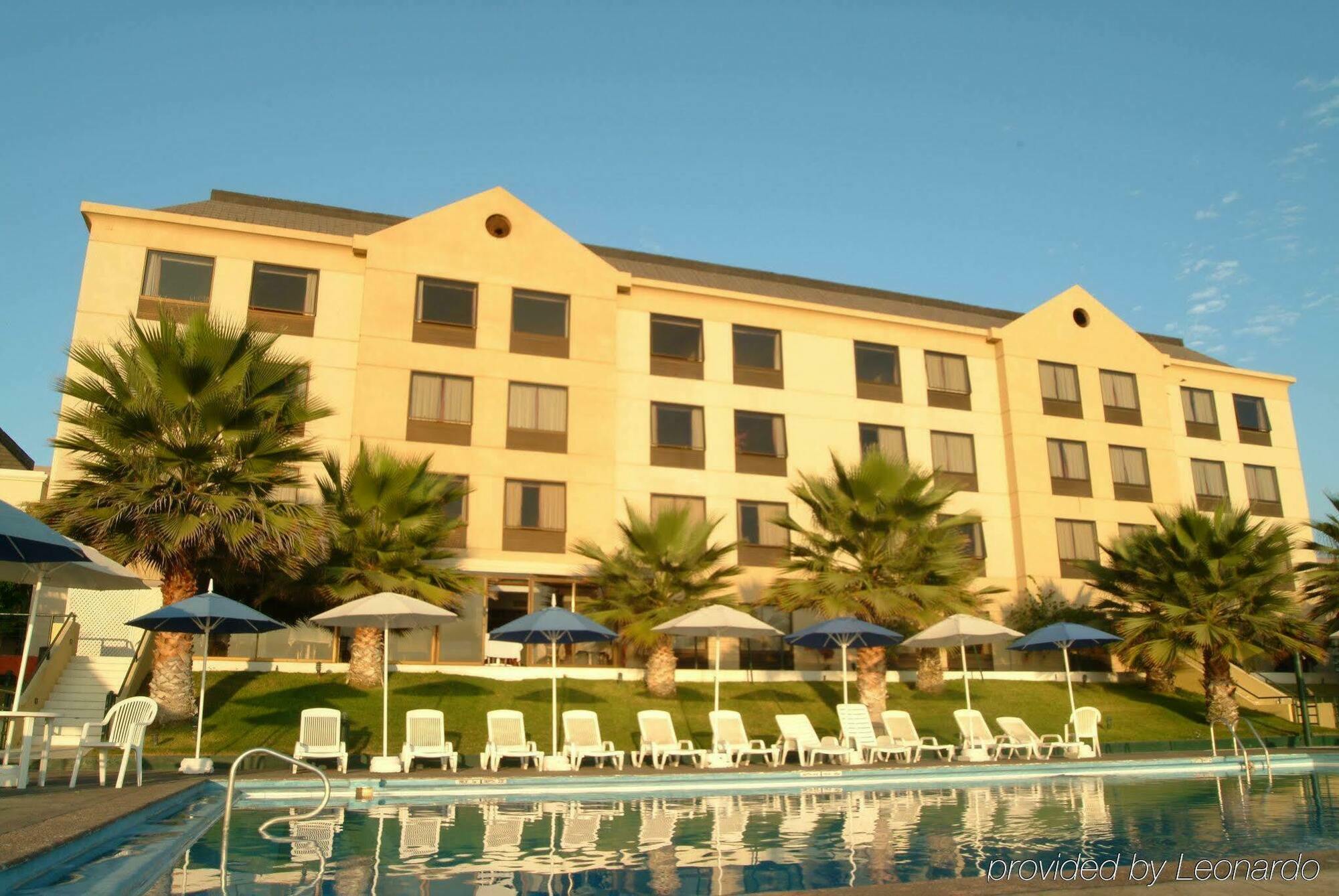 Nh Iquique Costa Hotel Exterior photo